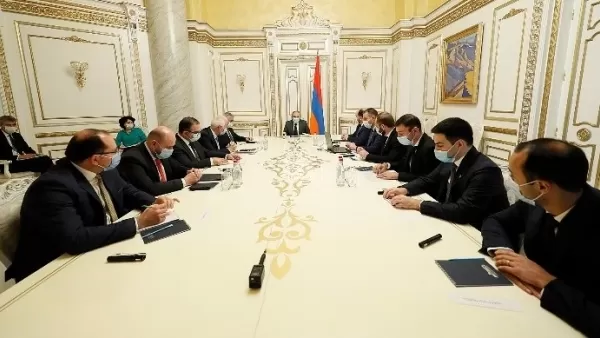 Փաշինյանի գլխավորությամբ խորհրդակցություն է տեղի ունեցել