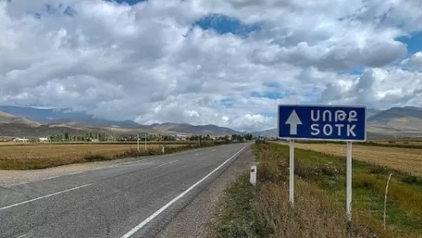 «Նիկոլը թող գա մեր գյուղ, չագուչը տանք ձեռքը, ասենք՝ հել թուրքի դեմ պայքարի»․ Սոթքի բնակիչ 