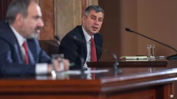 Ինչո՞ւ էր վարչապետի նախկին խոսնակը խորհրդարան այցելել. «Հրապարակ»