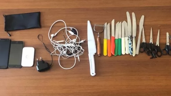 «Արմավիր» ՔԿՀ-ում. հայտնաբերվել են կտրող-ծակող գործիքներ, բջջային հեռախոսներ եւ wi-fi սարք