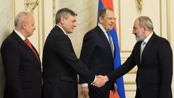 Փաշինյանն ընդունել է Լավրովին և նրա ղեկավարած պատվիրակությանը