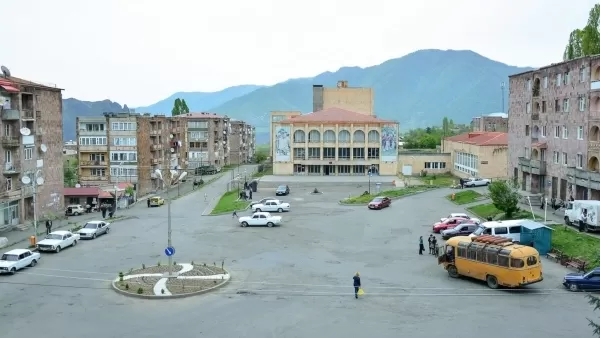 Անհայտ անձինք ալավերդցիներից հարցուփորձ են արել Ադրբեջանի գտնվելու վայրը, փորձել երեխաներից մեկին նստեցնել իրենց մեքենա․ ահազանգի հետքերով 