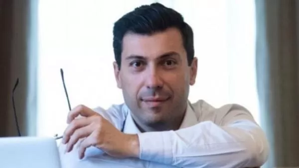 ՏԵՍԱՆՅՈՒԹ. Դուբայում Ալիևի սուրհանդակը հանդիպել է Նիկոլ Փաշինյանի ներկայացուցչին ու փոխանցել գաղտնի նամակ՝ 5 մլրդ դոլար Արցախի 7 շրջանի դիմաց առաջարկով, որին Փաշինյանը համաձայնել է.  Միքայել Մինասյան