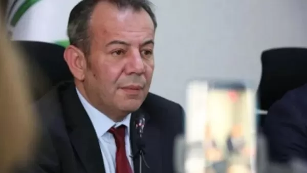 Թուրք քաղաքապետը 2000 հոգու դատի է տվել իր հասցեին գրառումներ անելու համար