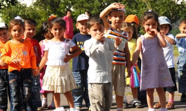 Ինչ է սպասվում օտարերկրացիների կողմից որդեգրված հայ երեխաներին. ԱՆ պարզաբանումը
