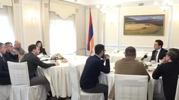 ՏԵՍԱՆՅՈՒԹ. «Вы сдали Карабах». Ալեն Սիմոնյանի պատասխանը ռուս լրագրողի հարցին