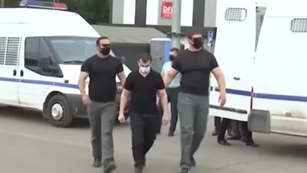 ՏԵՍԱՆՅՈՒԹ. Հրապարակվել են կադրեր, թե ինչպես է Ադրբեջանը հանձնում հայ ռազմագերիներին