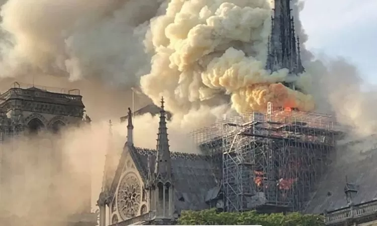 Հայտնի է Փարիզի Աստվածամոր տաճարում բռնկված  հրդեհի հավանական պատճառը 