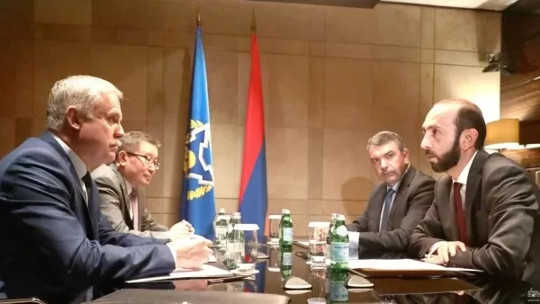 Արարատ Միրզոյանը հեռախոսազրույց է ունեցել ՀԱՊԿ Գլխավոր քարտուղարի հետ