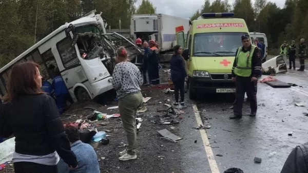 Ռուսաստանում բախվել են ավտոբուսն ու բեռնատարը․ զոհվել է 9 և վիրավորվել 28 մարդ