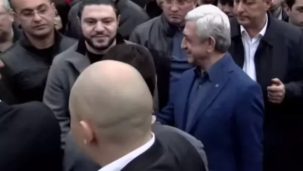 ԼՈՒՍԱՆԿԱՐՆԵՐ. Մեկնարկել է ընդդիմության հանրահավաքը. ովքեր են մասնակցում