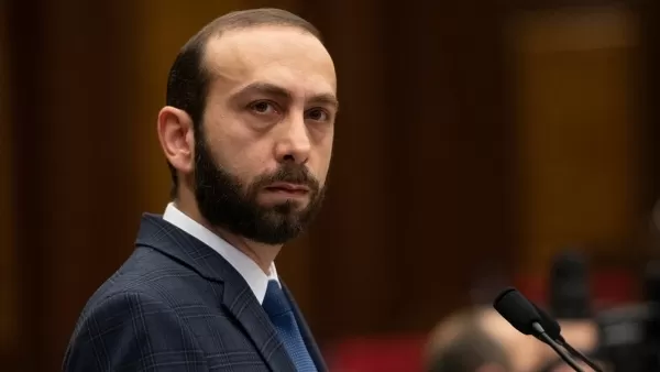 Արարատ Միրզոյանը հանդիպել է ՔՊ անդամների հետ