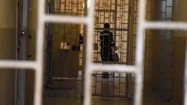Թուրքիայում կորոնավիրուսի պատճառով մոտ 90 հազար բանտարկյալ ժամանակավոր ազատ է արձակվել