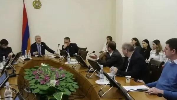 ՏԵՍԱՆՅՈՒԹ․ Մենք հիմա լքում ենք դահլիճը․ հանձնաժողովի առաջին նիստը հարթ չընթացավ 