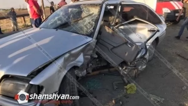 Արարատի մարզում. բախվել են Mercedes-ն ու Opel-ը. հիվանդանոցի ճանապարհին վիրավորներից մեկը մահացել է