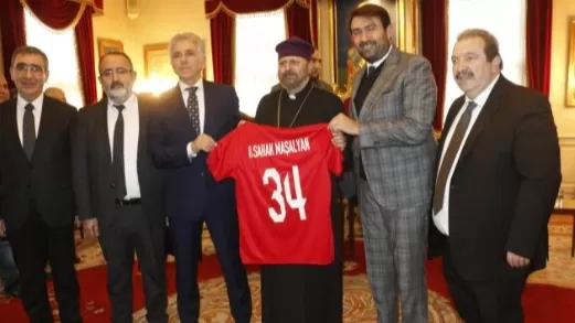 Թուրքիայի ֆուտբոլի ֆեդերացիան արքեպիսկոպոս Մաշալյանին հրավիրել է Հայաստան-Թուրքիա խաղին