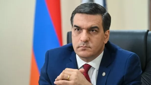 Շուշիում, Հադրութում խաղաղ բնակիչների տեղահանումները թիրախային զինված հարձակումների հետևանք են. Թաթոյանն այցելել է Արցախ