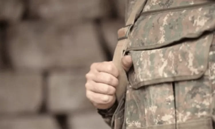 «Ես նստող տղա եմ». ինչու են Մեղրիում զինծառայողները լքել զորամասը. լրատվական