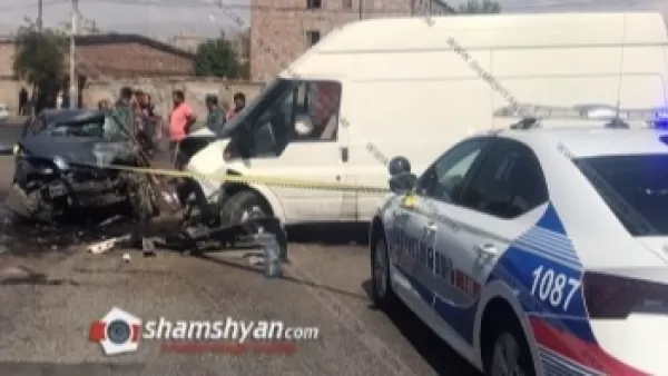 ԼՈՒՍԱՆԿԱՐՆԵՐ. Խոշոր ավտովթար՝ Երևանում. կան վիրավորներ