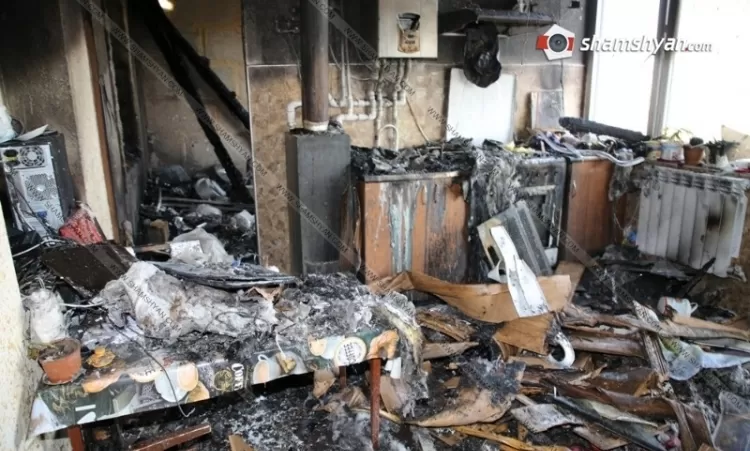 Արարատի մարզում կրակը մոխրակույտի է վերածել բնակիչներից մեկի տունը. վնասը կազմում է մոտ 30 մլն դրամ