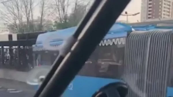 ՏԵՍԱՆՅՈՒԹ. Խիմկիում ավտոբուսը բախվել է կանգառին. կան տուժածներ