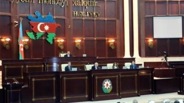 Ադրբեջանի խորհրդարանը բանաձև է ընդունել մի շարք շրջաններում ռազմական դրություն մտցնելու մասին