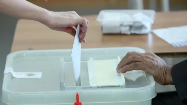 ԱՀԱԶԱՆԳ. Հրահանգ է ստացվել «անցանկալի» քվեաթերթիկների դարձերեսին նշումներ կատարել դրանք անվավեր ճանաչելու նպատակով
