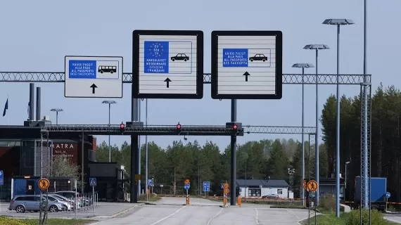 Ֆինլանդիան հայտարարել է ռուսական համարանիշներով մեքենաների մուտքի արգելքի մասին