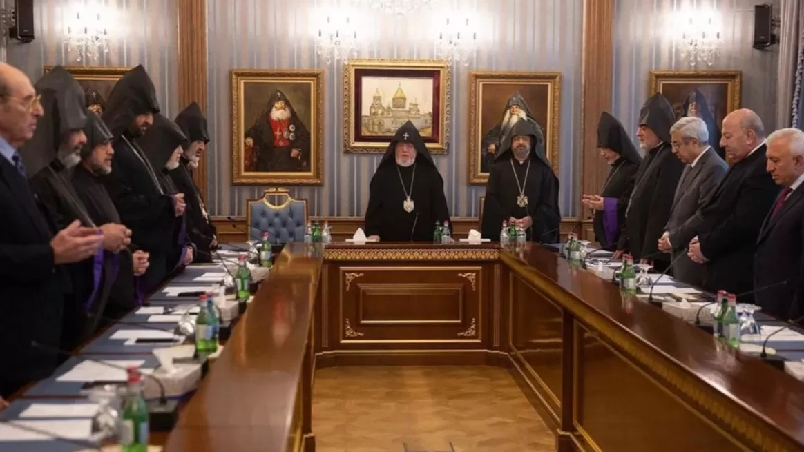 Գերագույն հոգևոր խորհրդի հայտարարությունը 
