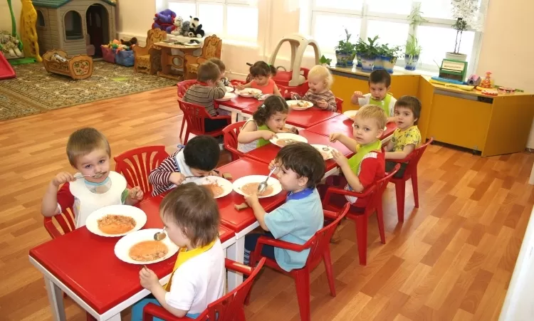 «Լապտերիկ» մանկապարտեզի տնօրենը խոհարարից պահանջել է ամեն օր երեխաների սնունդից իրեն բաժին հատկացնել. Մանրամասներ