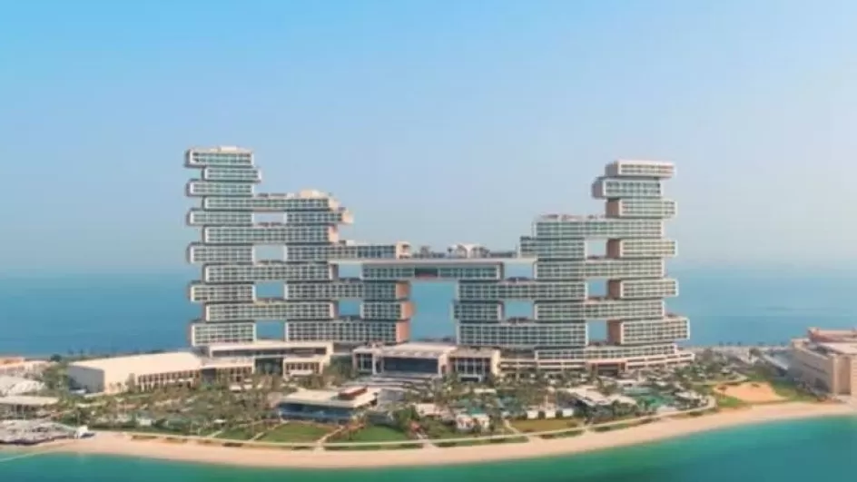 ՏԵՍԱՆՅՈՒԹ․ Դուբայում բացվել է մոլորակի ամենաթանկ հյուրանոցը․ որքա՞ն գումար է ծախսվել այն կառուցելու համար 