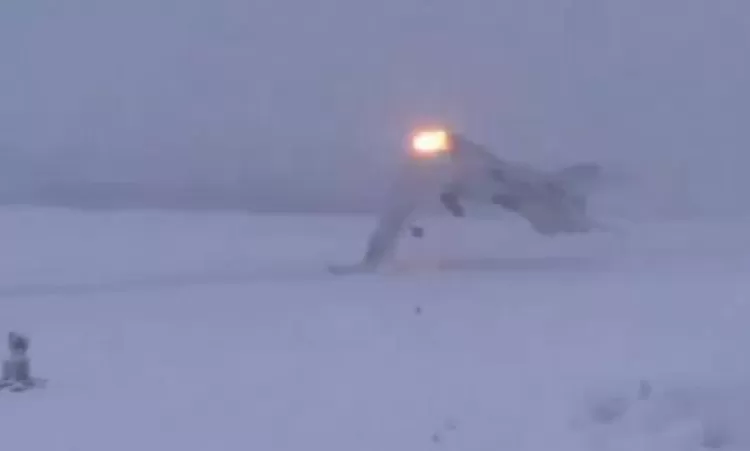 Խոշոր ավիավթար․ ՏՈՒ-22МЗ ինքնաթիռը վայրէջքի պահին մասերի է բաժանվել