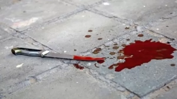 Տոնավաճառում 18-ամյա երիտասարդը դանակով հարվածել է 12-ամյա պատանու
