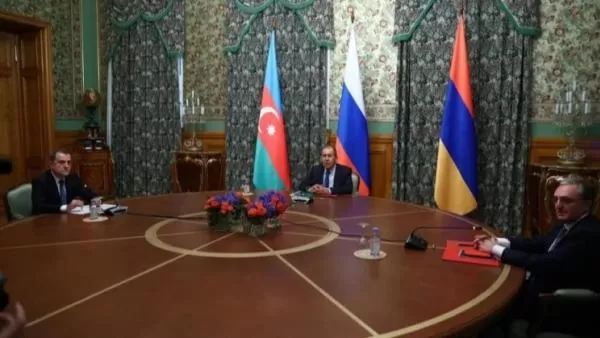 Հայտարարվում է հրադադար՝ հոկտեմբերի 10-ի ժամը 12։00-ից.  Հայաստանի, Ադրբեջանի և ՌԴ ԱԳ նախարարների հայտարարությունը