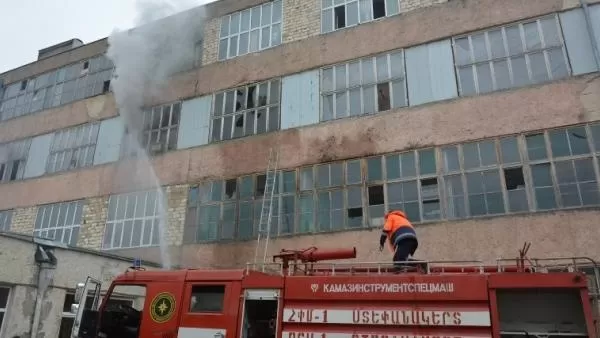 Ստեփանակերտի արտադրամասերից մեկում բռնկված հրդեհը մարվել է. տուժածներ չկան