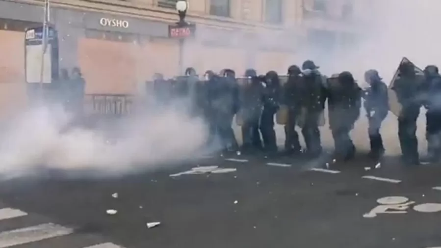 ՏԵՍԱՆՅՈՒԹ․ Փարիզում բախումներ են սկսվել ցուցարարների և ոստիկանների միջև