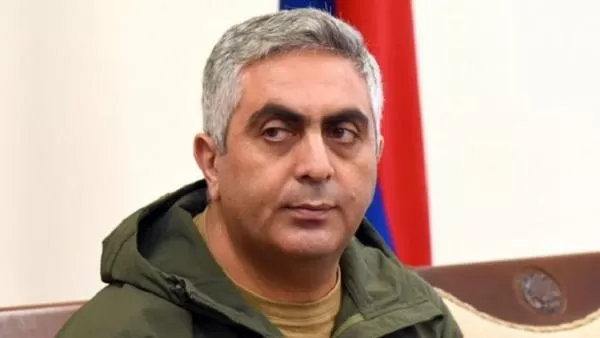 Մեր քույրերը պատիվ ունեն. անդադար նամակներ եմ ստանում աղջիկներից, ովքեր ուզում են զենք վերցնեն ու գնան սահմանը պահեն. Արծրուն Հովհաննիսյան
