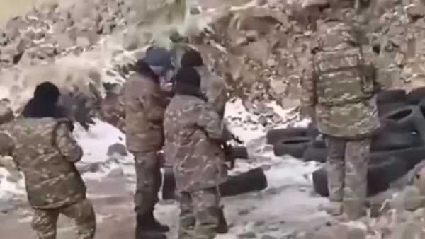 ՏԵՍԱՆՅՈՒԹ․ Ինչպես են հայ զինվորականները գերեվարում ադրբեջանցիներին