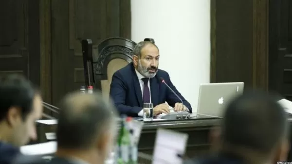 Տղամարդու նման մի անգամ կանգնեք. Փաշինյանը Հրանտ Մաթևոսյան է մեջբերել
