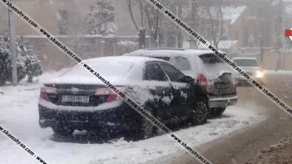 «Իմ քայլի» պատգամավորը վթարի է ենթարկվել Երևանի նախկին քաղաքապետ Տարոն Մարգարյանի տան դիմաց 