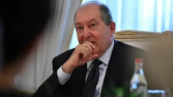 «Շնորհակալ եմ՝ հայրենիքի համար հերոս որդիներ մեծացնելու համար». նախագահը հանդիպել է զոհված զինծառայողների ծնողներին