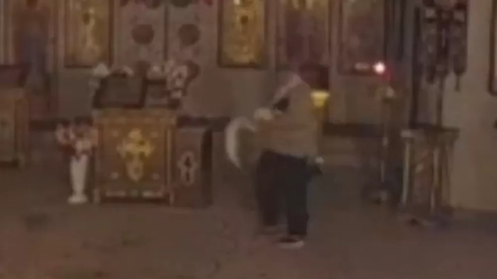 ՏԵՍԱՆՅՈՒԹ․ ՌԴ-ում թոշակառուն եկեղեցուց գողացել է Սուրբ Նիկոլայի մասունքները՝ պատճառաբանելով, որ ուզում է տանը աղոթել