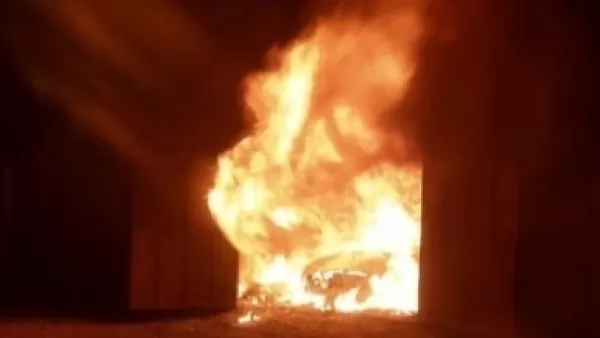 Հրդեհ՝ Գյումրիում. ավտոտնակում այրվել է «Մերսեդեսը» 