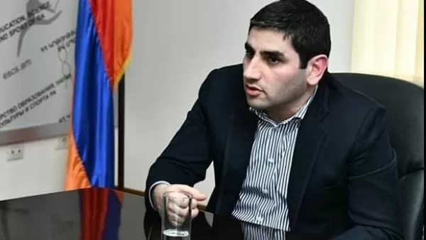 Փոխնախարարը հերքում է իր առնչությունը ԱՕԿՍ-ն օֆշորային ընկերության վաճառելու քրեական գործին