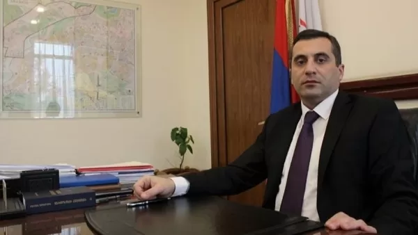 Արաբկիր վարչական շրջանի ղեկավարը դադարեցնում է իր աշխատանքը