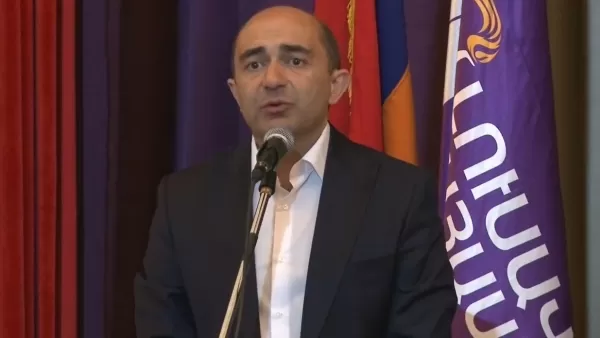 Հայաստանի սուվերեն տարածքով որևէ միջանցք, որևէ կտոր չի կարող տրամադրվել, դա բացառված բան է. Էդմոն Մարուքյան