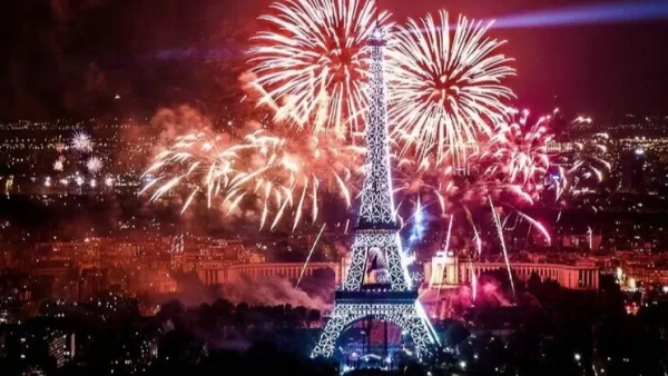 Փարիզում չեղարկվել են Ամանորի տոնակատարությունները