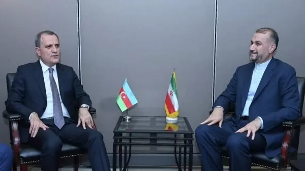 Իրանի և Ադրբեջանի ԱԳ նախարարները զրուցել են․ ի՞նչ են քննարկել 