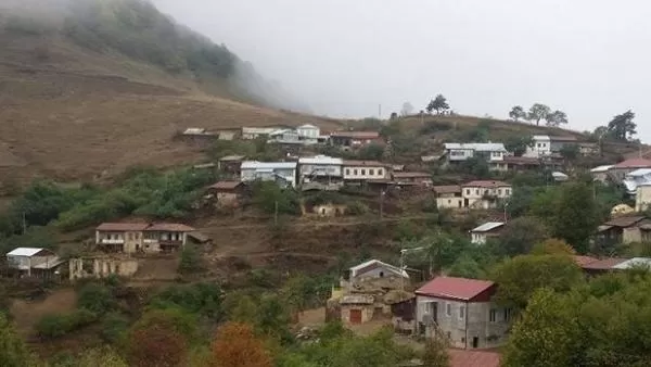 Մեծ Շենի դպրոցն այդպես էլ չի բացվել, գյուղացիները վախենում են գյուղ վերադառնալ. ինչ իրավիճակ է Արցախի գյուղերում