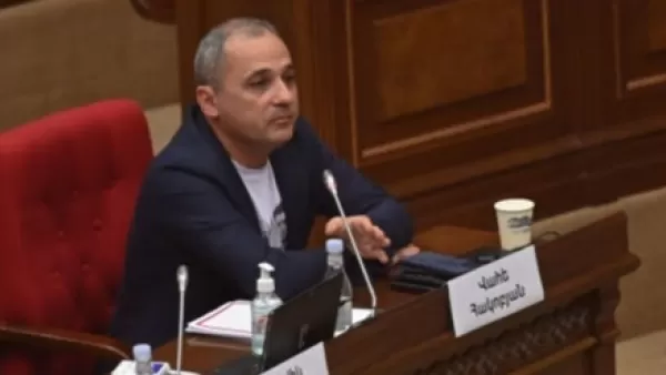 Դուք ստիպեցիք, որ ես վերադառնամ քաղաքականություն, հարգելի՛ գործընկերներ. Հակոբյան 